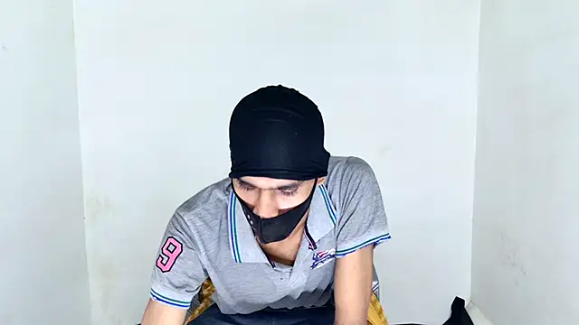 Habibi big b online show from December 5, 7:04 am