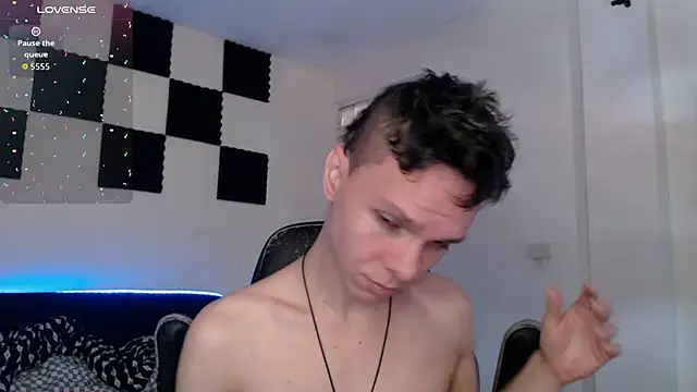 bryamado69 online show from October 29, 3:37 pm