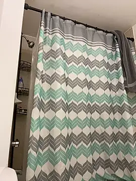 Snapshot of islandvybee55 chatting on January 26, 3:58 pm islandvybee55 online show from January 26, 3:58 pm