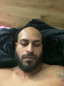 islandvybee55 online show from March 18, 12:19 pm