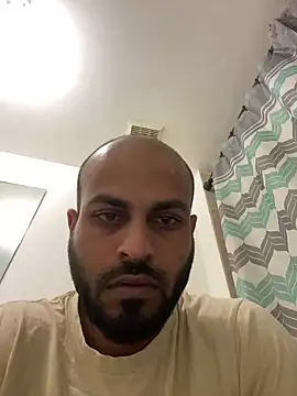 Snapshot of islandvybee55 chatting on February 22, 11:10 pm islandvybee55 online show from February 22, 11:10 pm