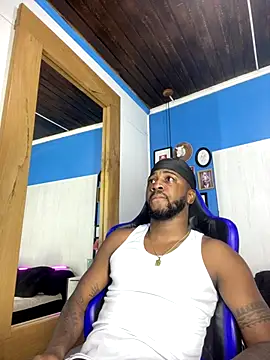 Drake Nassir4 online show from November 4, 9:05 pm