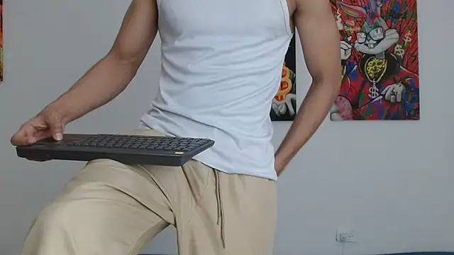 jose sexycumm online show from February 17, 4:22 am