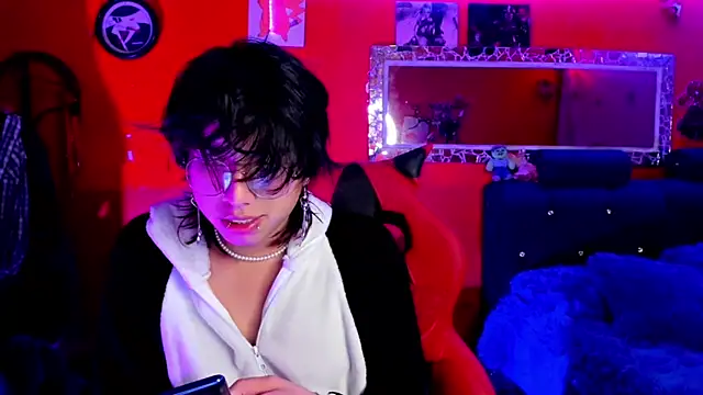 Snapshot of AnggelONfiree chatting on January 19, 5:05 am AnggelONfiree online show from January 19, 5:05 am