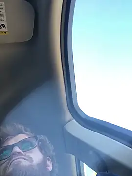 BOSSDIGGINN4u online show from March 18, 8:45 pm