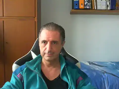 lliuk70mi online show from December 14, 2:00 pm