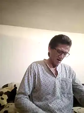 Snapshot of Zgodanilep chatting on January 21, 9:46 pm Zgodanilep online show from January 21, 9:46 pm