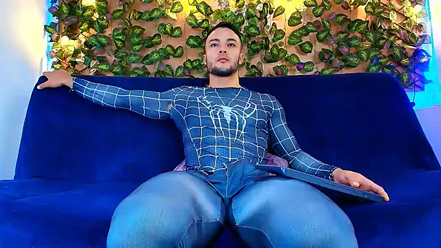 alexander collin02 online show from October 31, 1:03 pm