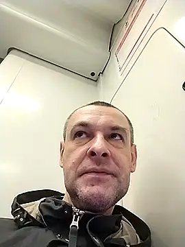 Andrzej-M online show from November 10, 6:13 pm