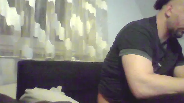 Snapshot of NewyorkDimi chatting on February 25, 11:44 pm NewyorkDimi online show from February 25, 11:44 pm