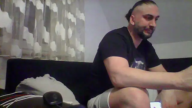 Snapshot of NewyorkDimi chatting on March 22, 4:03 am NewyorkDimi online show from March 22, 4:03 am