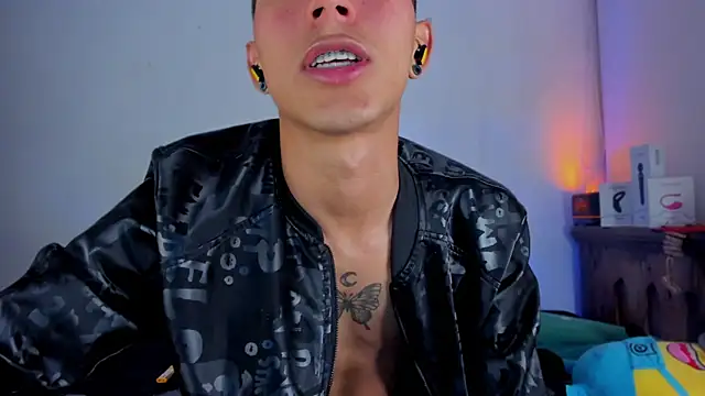 MillersKink online show from March 22, 8:52 am