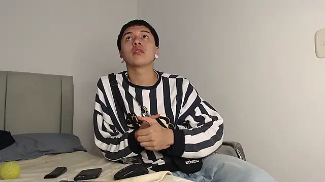 alex-lover online show from January 9, 3:12 am