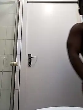 Chocolate factory man online show from November 27, 3:21 am