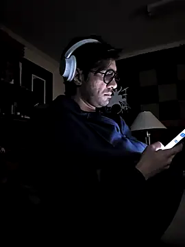 iamexist800 online show from June 22, 3:25 am