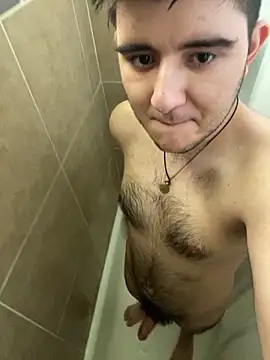 Snapshot of Yann_18 chatting on October 26, 8:55 pm Yann 18 online show from October 26, 8:55 pm