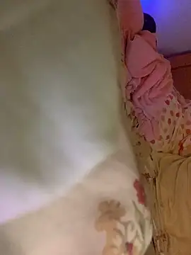 kioluy online show from April 12, 2:15 am