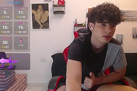 Angelo-cianuro- online show from December 13, 11:33 pm