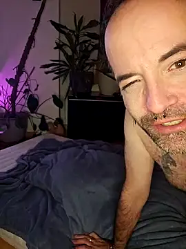 Sunburnjam online show from February 20, 4:39 am