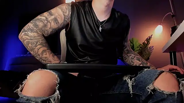 uptomatty online show from May 15, 7:49 am