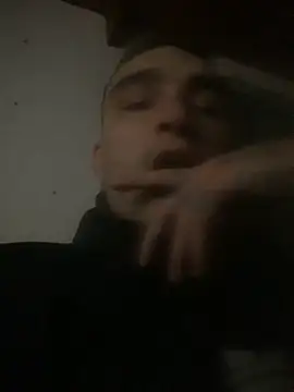 Snapshot of Chicano2k chatting on December 28, 12:47 am Chicano2k online show from December 28, 12:47 am