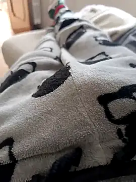 Loveepussyy online show from November 6, 12:19 pm