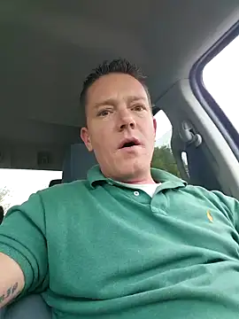 Bigtater1999 online show from October 21, 9:39 pm