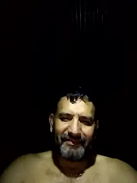 RogueTraveler online show from January 11, 4:49 am