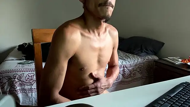 Snapshot of villanocat chatting on December 21, 11:45 pm villanocat online show from December 21, 11:45 pm