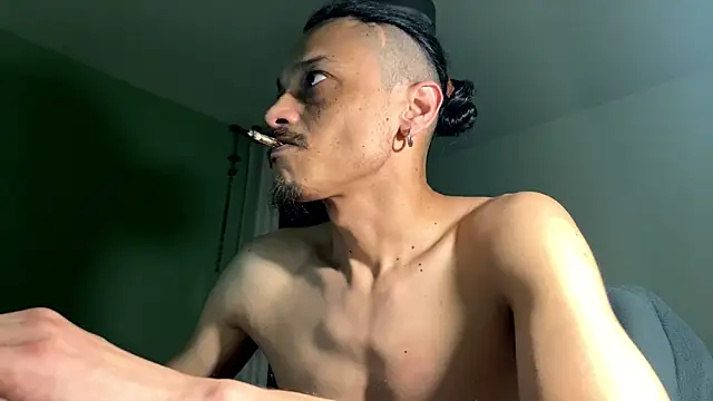 Snapshot of villanocat chatting on September 25, 4:44 am villanocat online show from September 25, 4:44 am