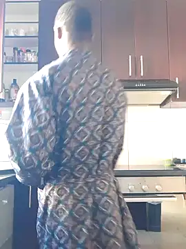 MIGHTY MAGNUM online show from January 12, 7:32 am