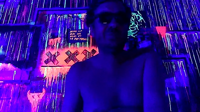 3615 ULLA online show from May 7, 1:27 am