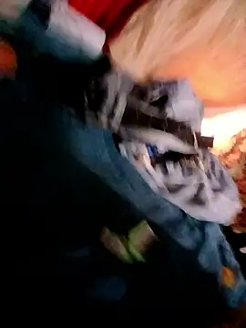 csmberto69 online show from November 17, 2:25 am