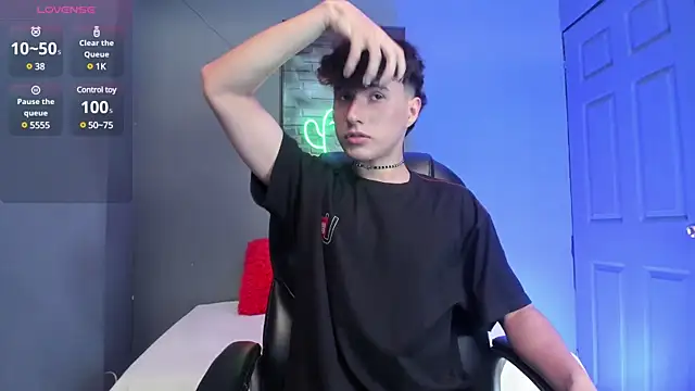 Mugiii 1 online show from February 15, 8:23 pm