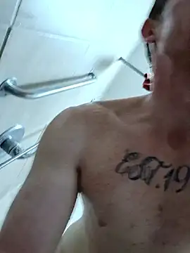 RedhairedAssEater online show from January 13, 11:31 pm