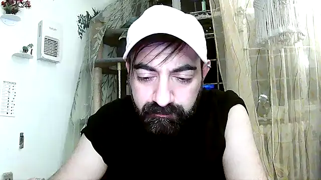 Snapshot of lextalon chatting on February 23, 2:45 am lextalon online show from February 23, 2:45 am