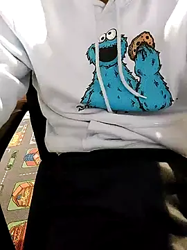 langelul12 online show from December 9, 9:01 pm