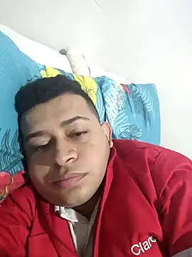 Snapshot of demoledor199 chatting on January 19, 2:47 am demoledor199 online show from January 19, 2:47 am