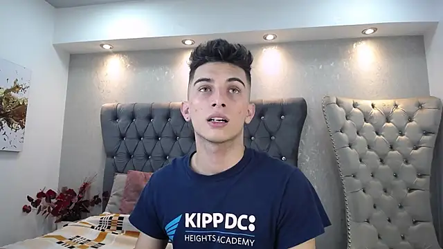 MrWilliseo online show from January 22, 7:56 pm