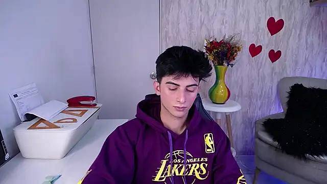 MrWilliseo online show from February 25, 7:48 pm