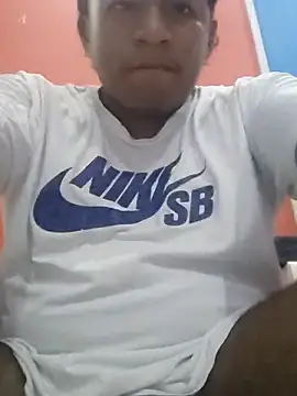 Tu papi 69  online show from May 7, 3:17 am
