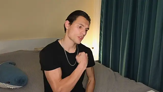 denlover1 online show from April 13, 4:29 pm