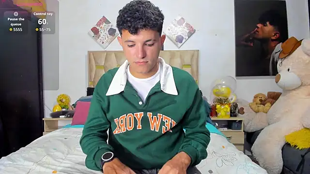 patrick sanzz online show from March 27, 2:05 am