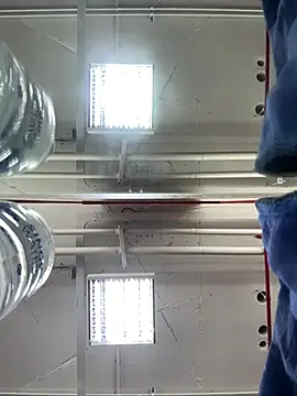 luv2masterb8247 online show from March 14, 2:10 am