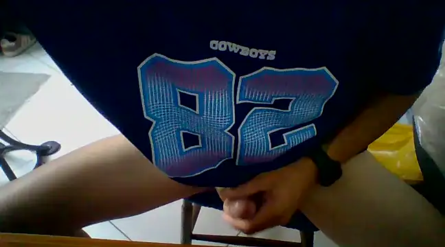 GregRodrz online show from January 28, 10:34 am