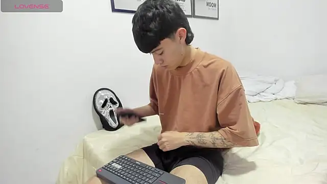 todoterrenoxx online show from December 3, 9:32 pm