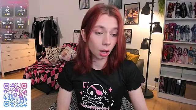 dani murrr online show from April 6, 5:47 pm