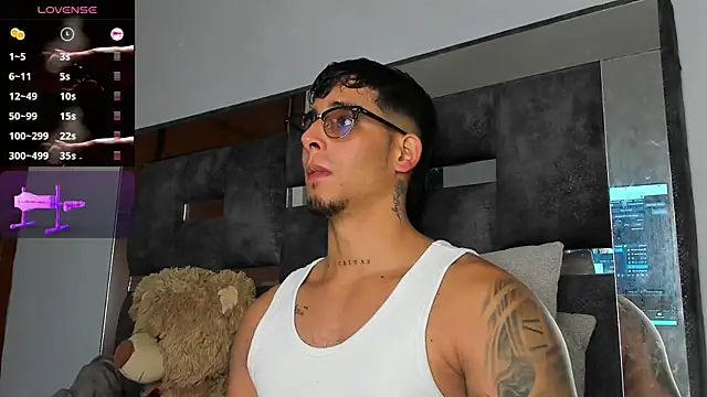 iamcamiloo  online show from October 28, 11:45 am