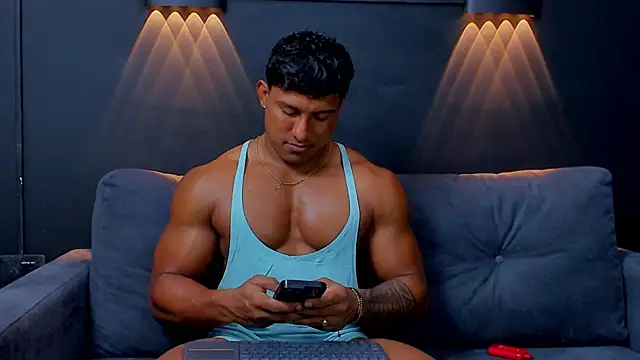 CallumMuscle online show from February 5, 2:51 am