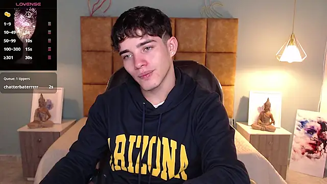 Snapshot of AlejooTwink chatting on January 11, 6:01 pm AlejooTwink online show from January 11, 6:01 pm